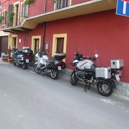 Bed & Breakfast Orchidea Carrù